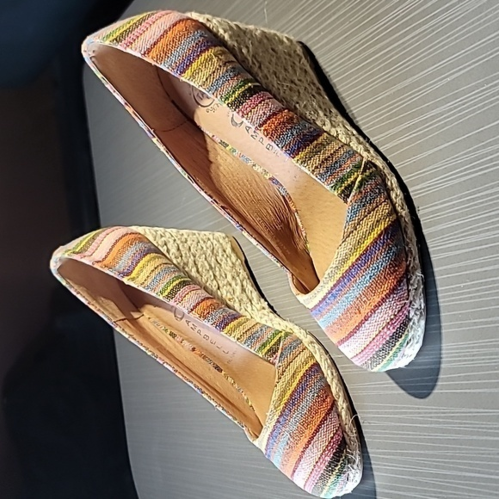 Jeffery Campbell Handmade Tahiti Last Rainbow Striped Wedge Heels Women's 7 NWOT
